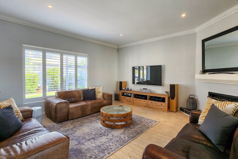 House for sale in West Beach, Blouberg - 1TV1706365 House for sale in West Beach, Blouberg - 1TV1706365