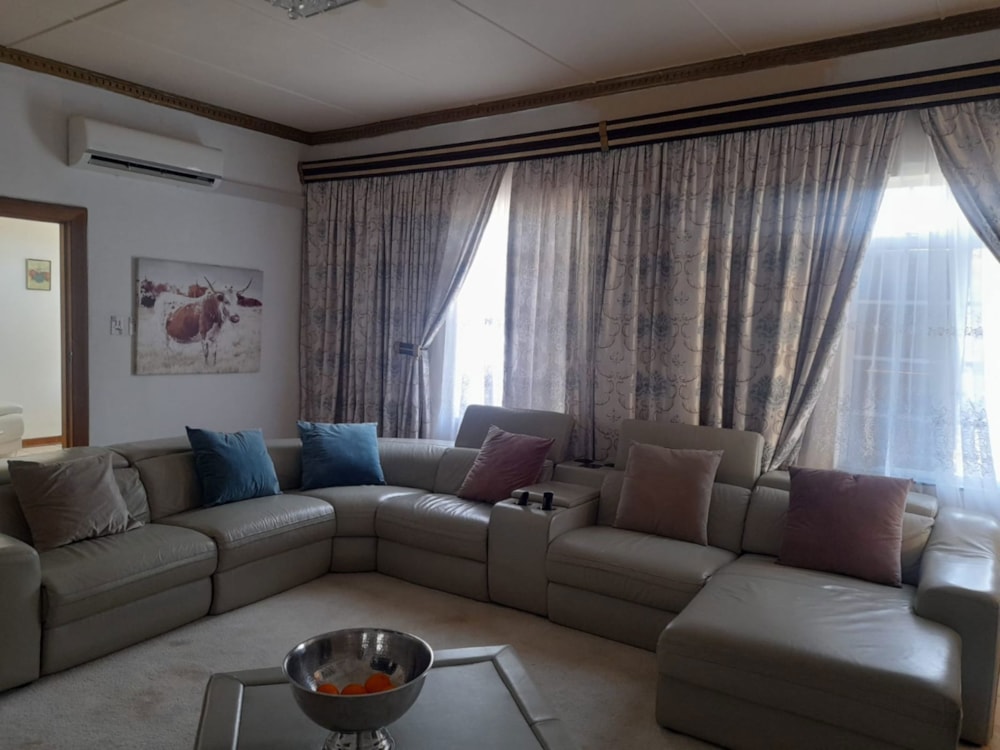 House for sale in Queenstown - 1MH1706217