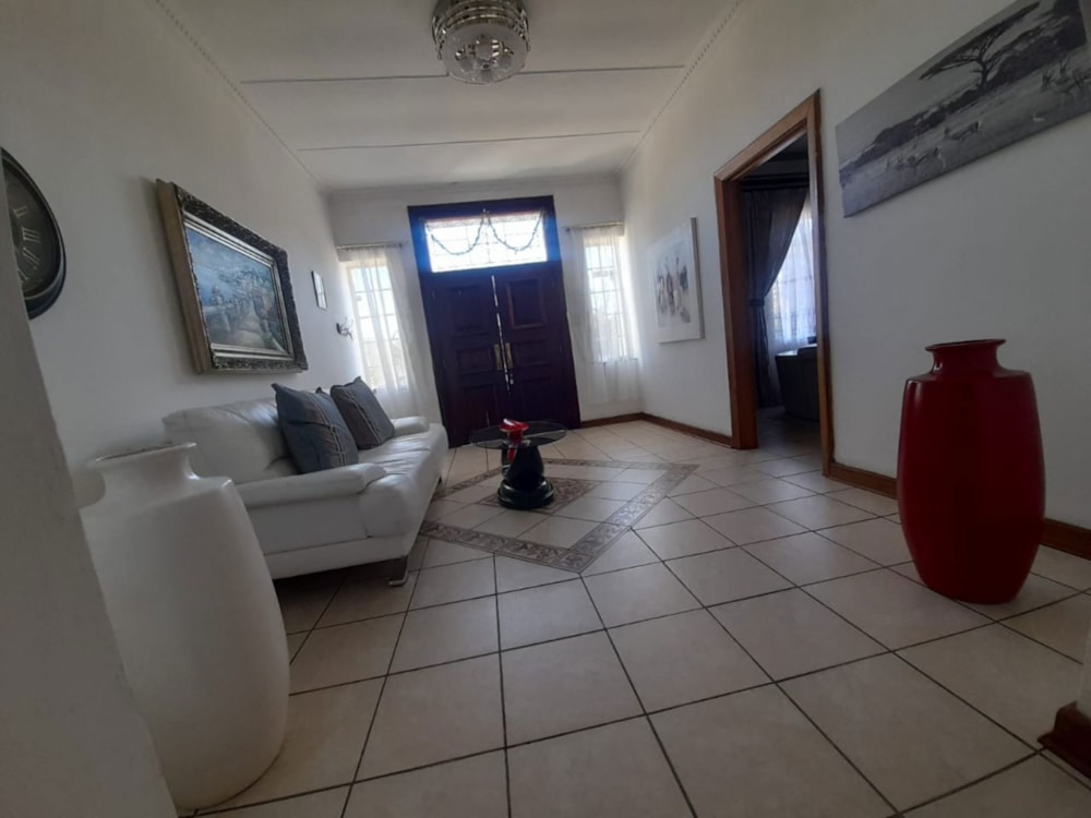 House for sale in Queenstown - 1MH1706217