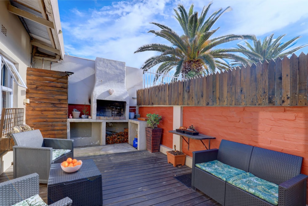 Apartment for sale in Mossel Bay Central - 1MB1706757 Apartment for sale in Mossel Bay Central - 1MB1706757