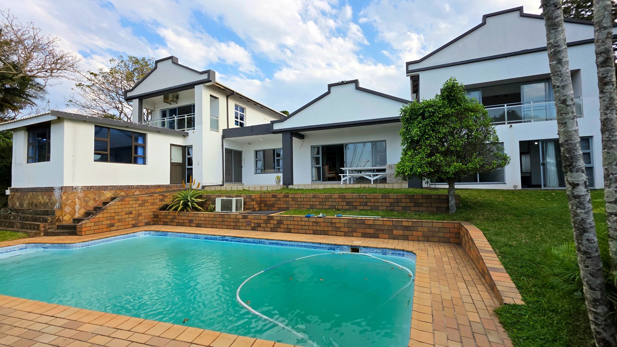 House for sale in Uvongo - 1PSH1706152