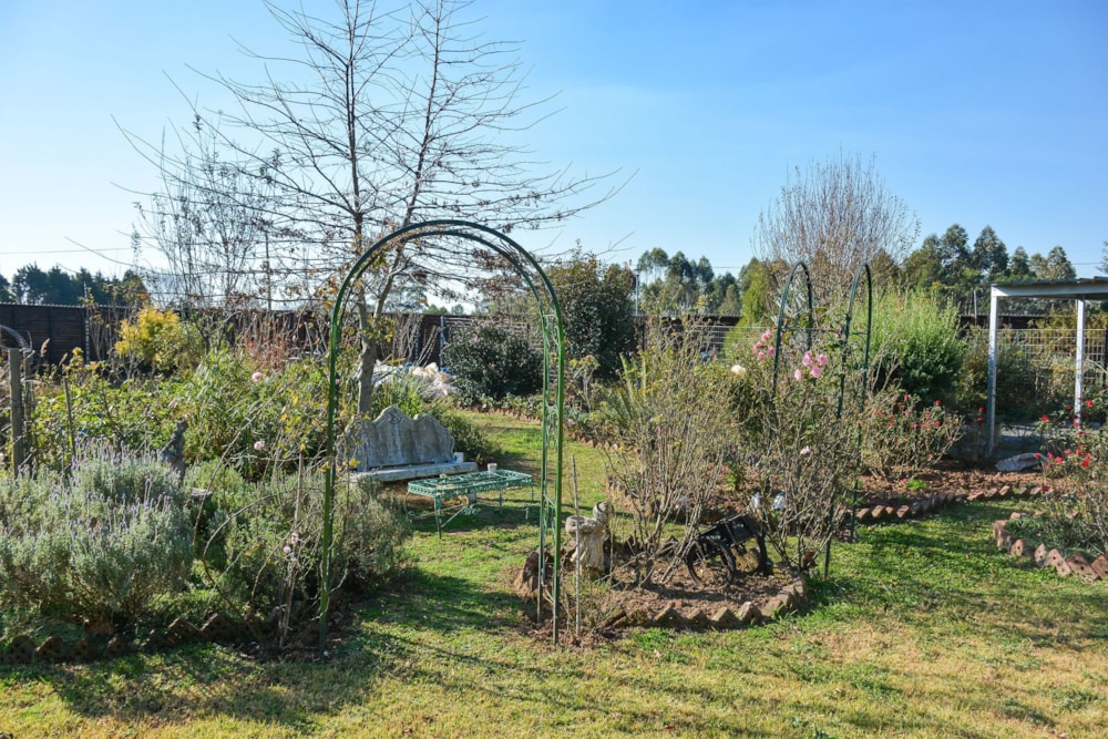 House sold in Hilton, KwaZulu-Natal - 1PM1706200