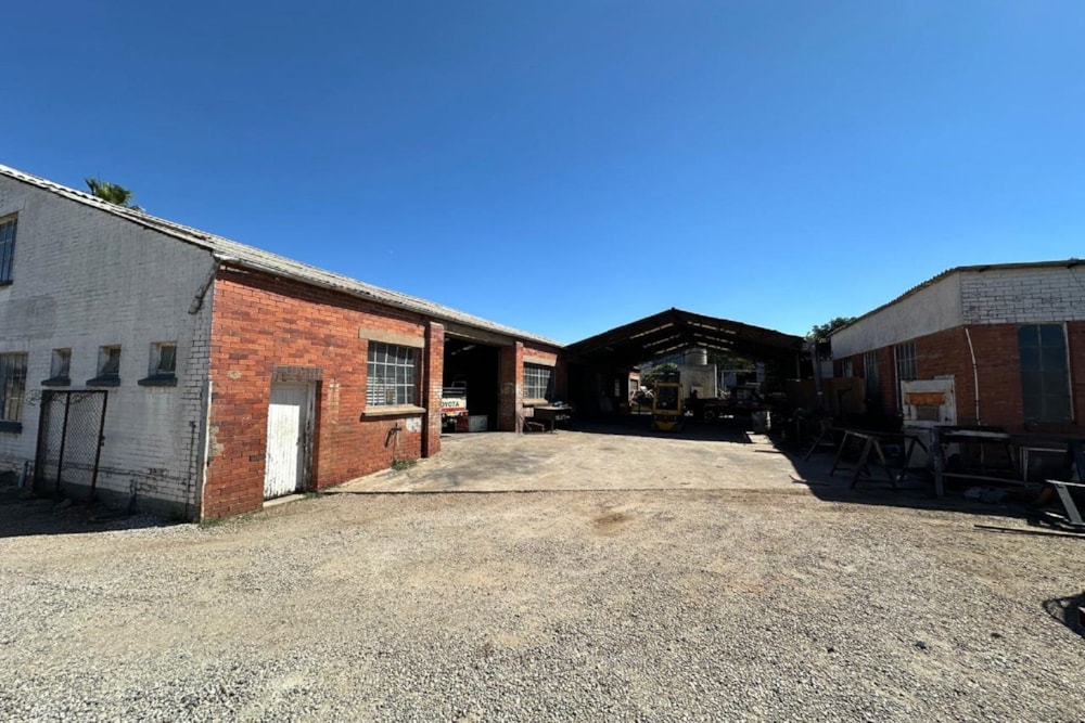 Commercial Building for sale in Matabeleland, Zimbabwe - 3ZB1706083