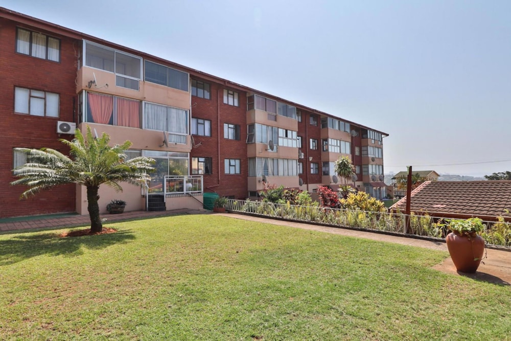 Apartment for sale in Illovo Beach - 1WB1721043 Apartment for sale in Illovo Beach - 1WB1721043