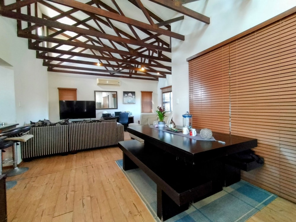 Townhouse for sale in Uvongo - 1PSH1706279 Townhouse for sale in Uvongo - 1PSH1706279