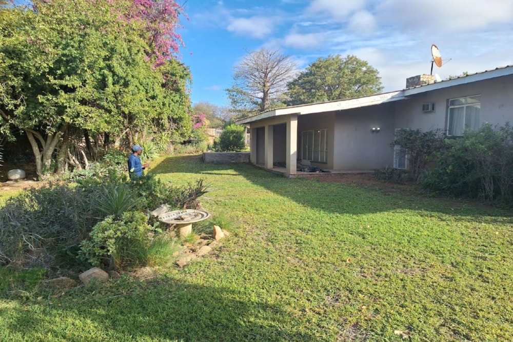 House for sale in Beitbridge, Zimbabwe - 3ZB1706144 House for sale in Beitbridge, Zimbabwe - 3ZB1706144