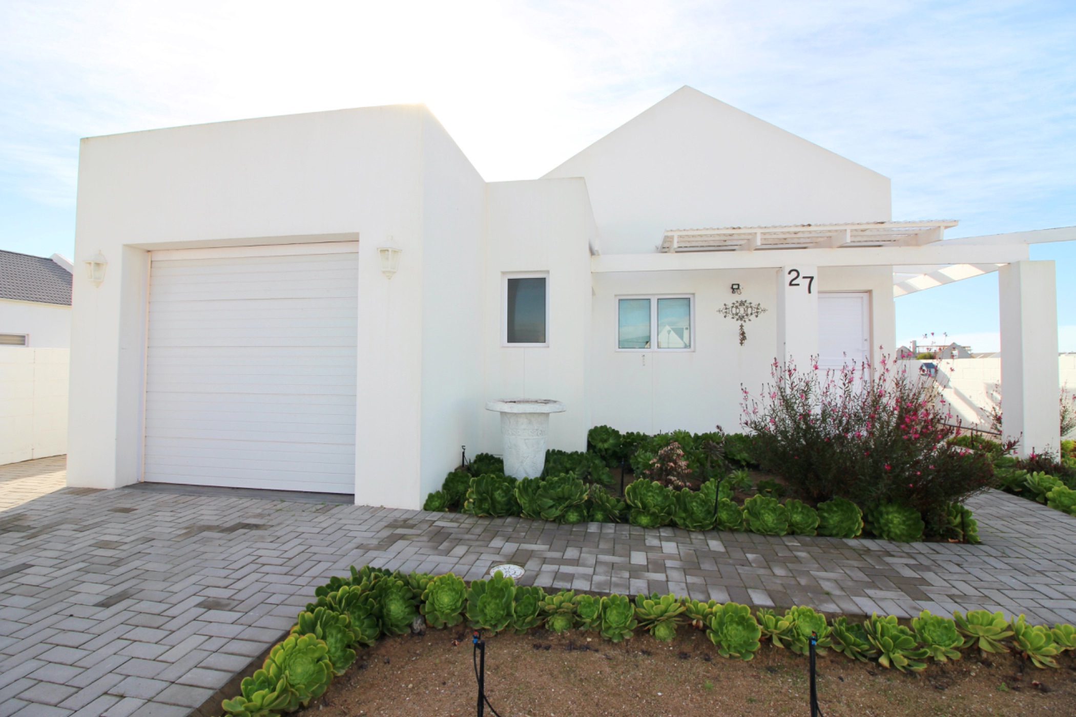 Single-storey house for sale in Britannia Bay - LA1706269