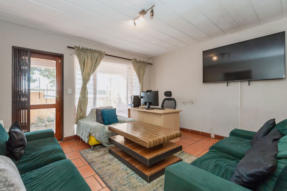 Apartment for sale in Ferndale, Randburg - RAN1706182 Apartment for sale in Ferndale, Randburg - RAN1706182