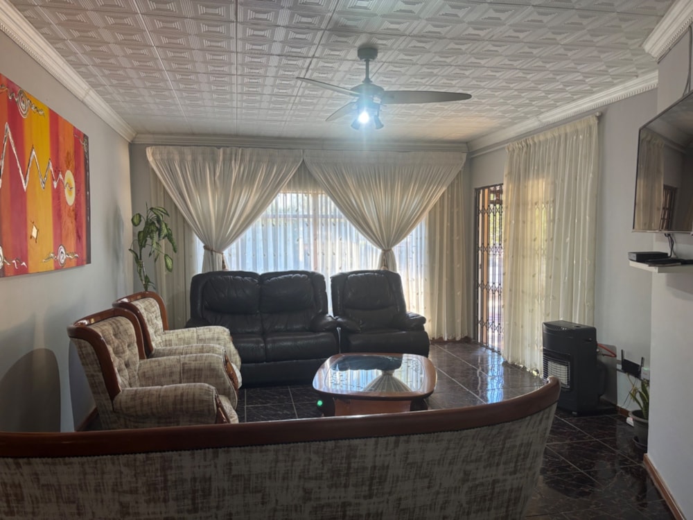 House for sale in Barberton - 1NK1706187