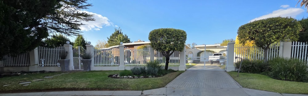 House for sale in Cradock - 1KK1706243 House for sale in Cradock - 1KK1706243