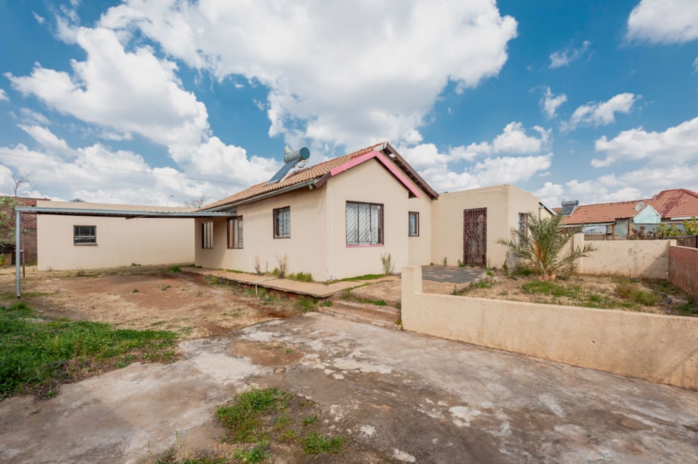 House for sale in Lenasia South - 1GV1706340 House for sale in Lenasia South - 1GV1706340