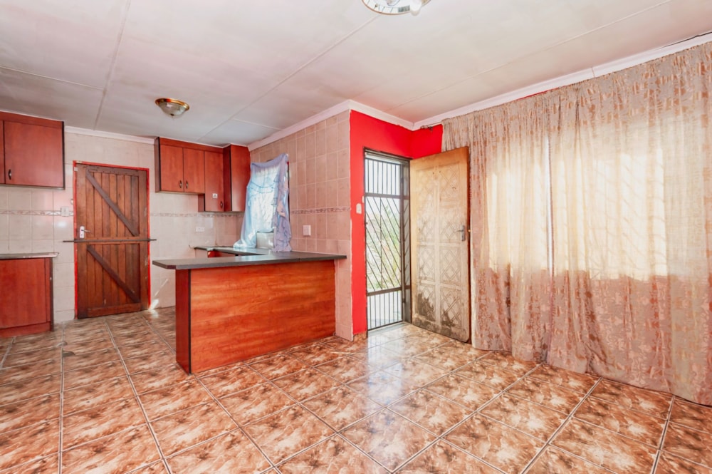 House for sale in Lenasia South - 1GV1706340 House for sale in Lenasia South - 1GV1706340