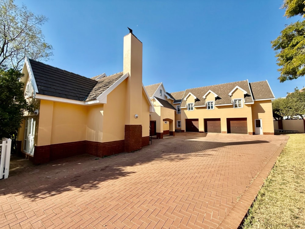 Security estate home for sale in Woodlands Lifestyle Estate - PT1706360