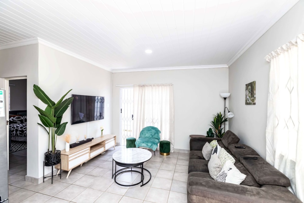 Townhouse for sale in Gonubie - 1EZ1706426