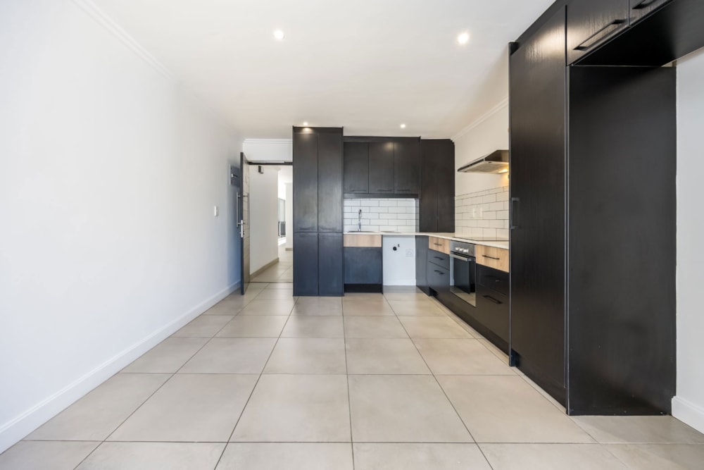 Apartment for sale in Durbanville Central - DBV1706388