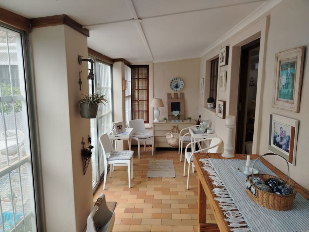 House for sale in Somerset East - 1KK1706408