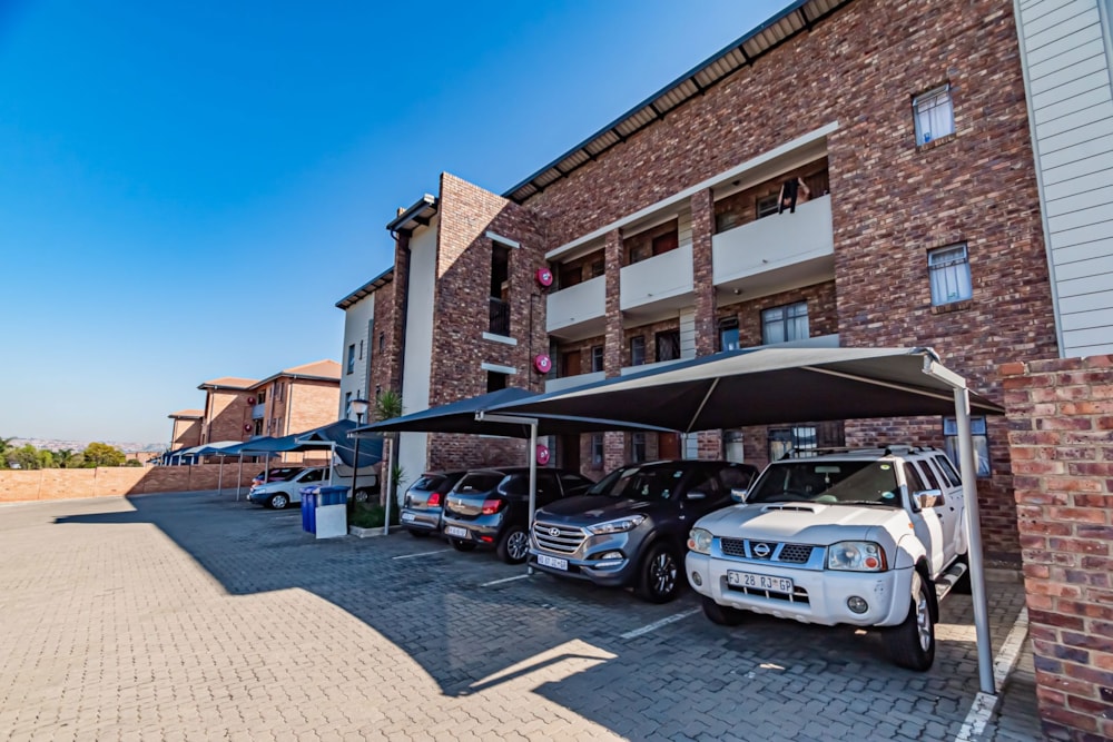 Apartment for sale in Amberfield, Centurion - PT1706460 Apartment for sale in Amberfield, Centurion - PT1706460
