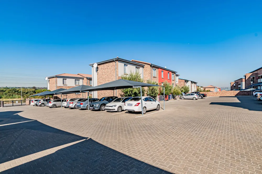 Apartment for sale in Amberfield, Centurion - PT1706460 Apartment for sale in Amberfield, Centurion - PT1706460