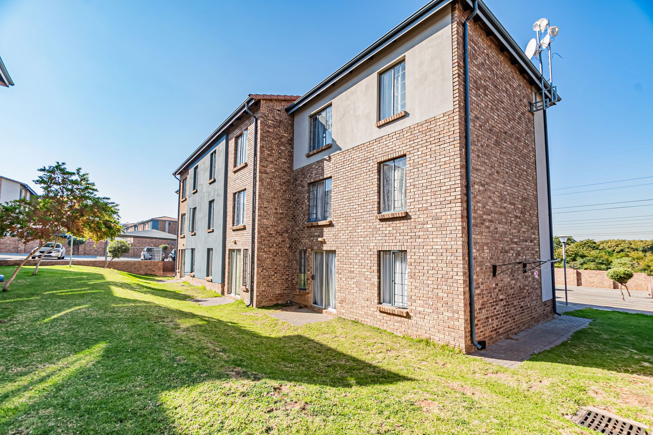 Apartment for sale in Amberfield, Centurion - PT1706460