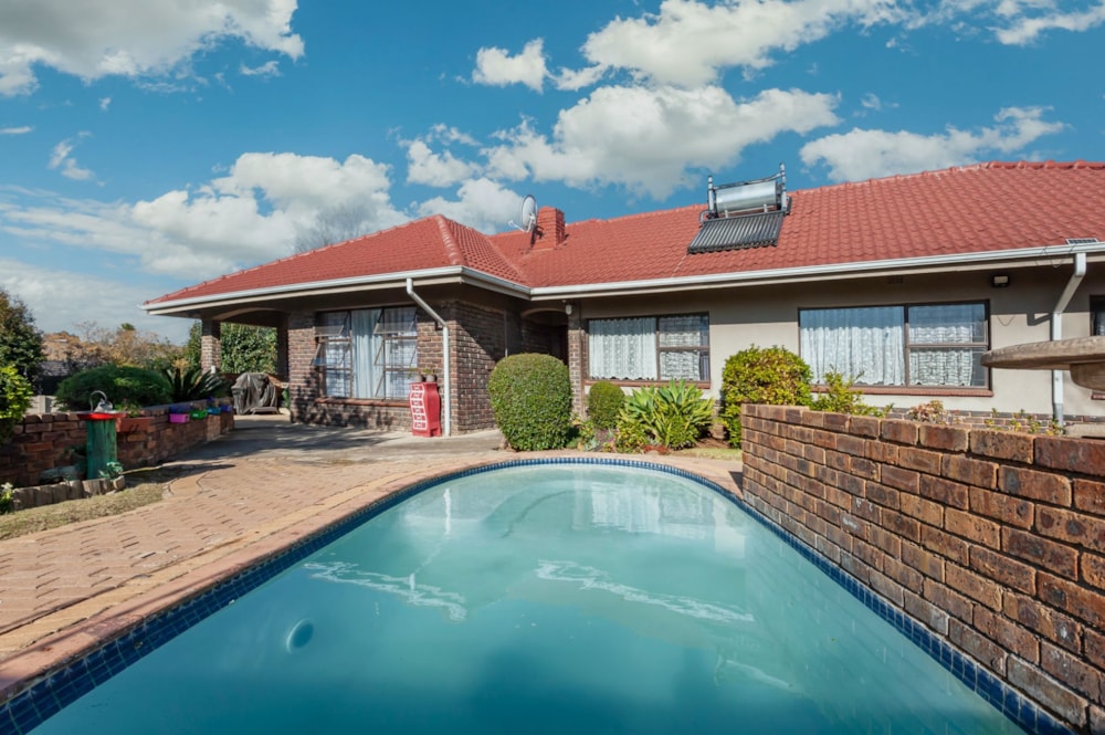 House for sale in Eastleigh - BED1706532 House for sale in Eastleigh - BED1706532