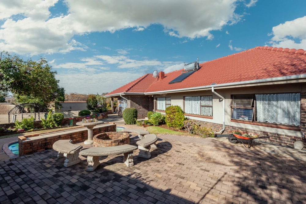 House for sale in Eastleigh - BED1706532 House for sale in Eastleigh - BED1706532