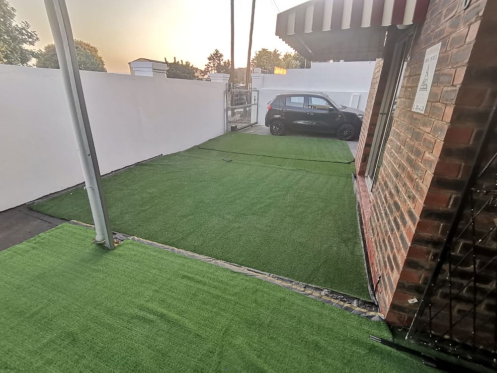 House for sale in Phoenix, KwaZulu-Natal - 1DA1706543