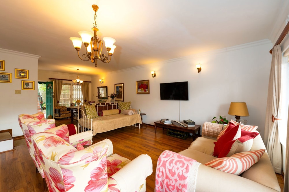 Semi-detached house let in Golden Hill - SWL1706613 Semi-detached house let in Golden Hill - SWL1706613