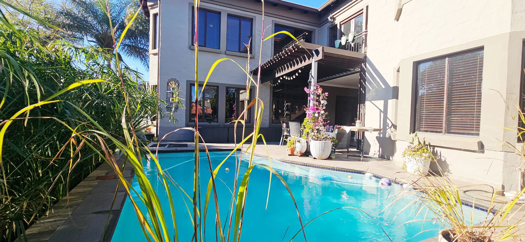 Security estate home for sale in Midstream Estate - CN1706634