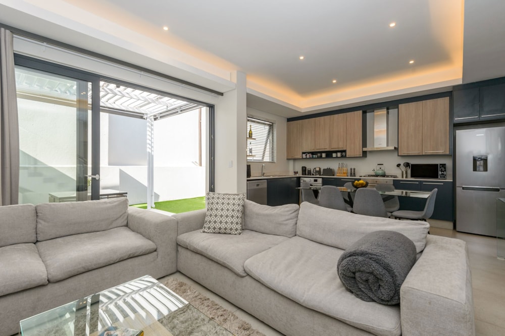 Townhouse to rent in Bryanston - JBL1739298 Townhouse to rent in Bryanston - JBL1739298