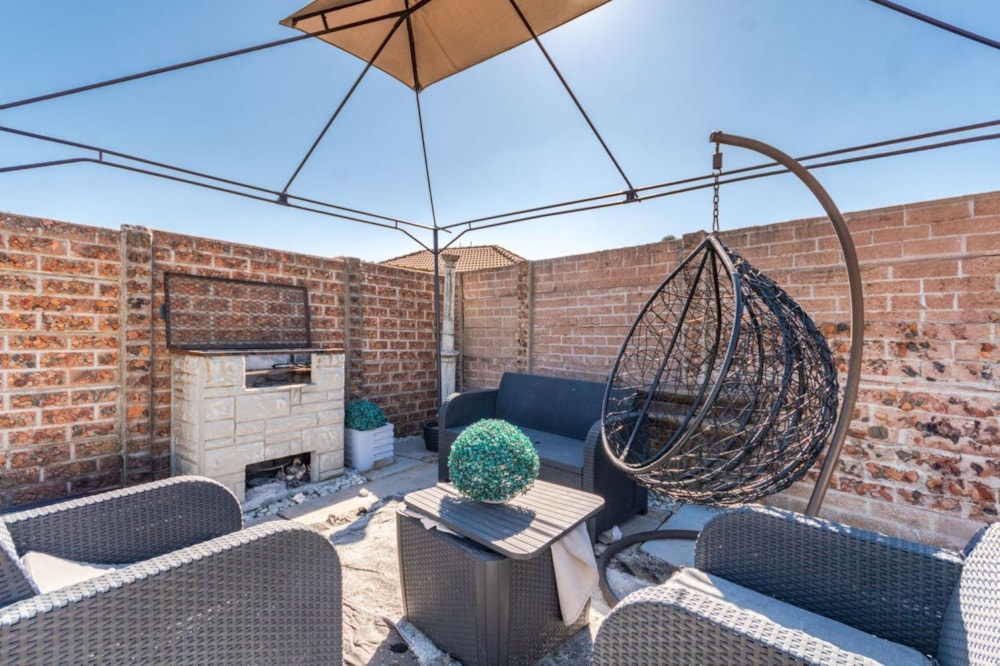 House for sale in Crystal Park - EN1706791 House for sale in Crystal Park - EN1706791