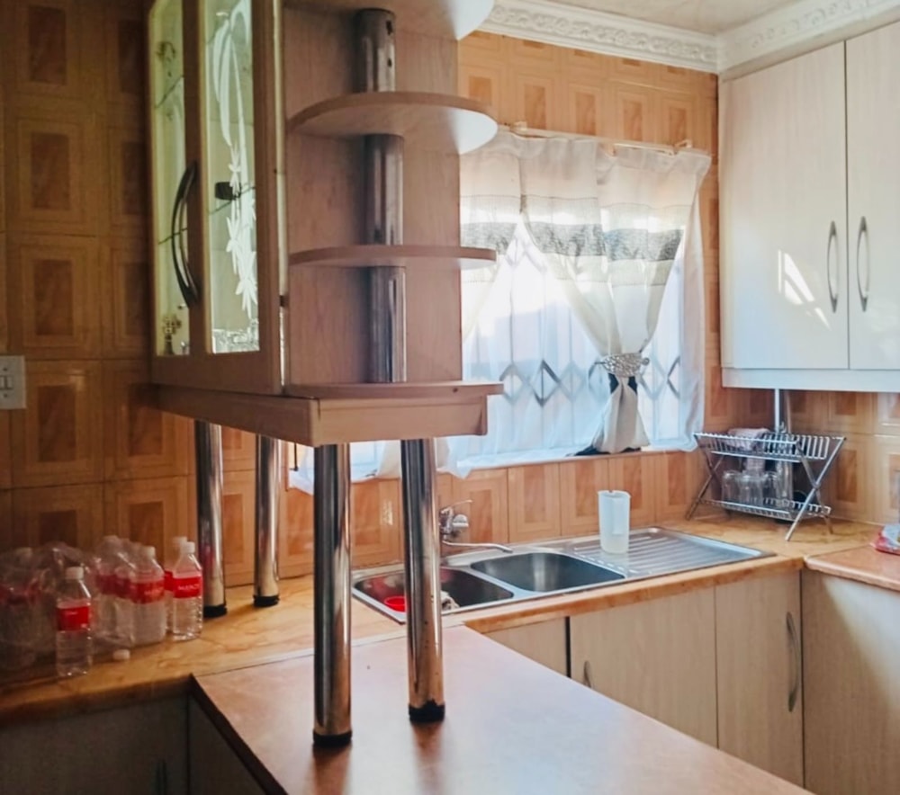 House for sale in Beverley Hills, Evaton - 1VT1706765 House for sale in Beverley Hills, Evaton - 1VT1706765