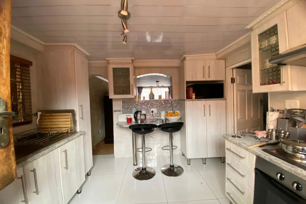 House for sale in KwaZakhele - 1PLZ1707043 House for sale in KwaZakhele - 1PLZ1707043