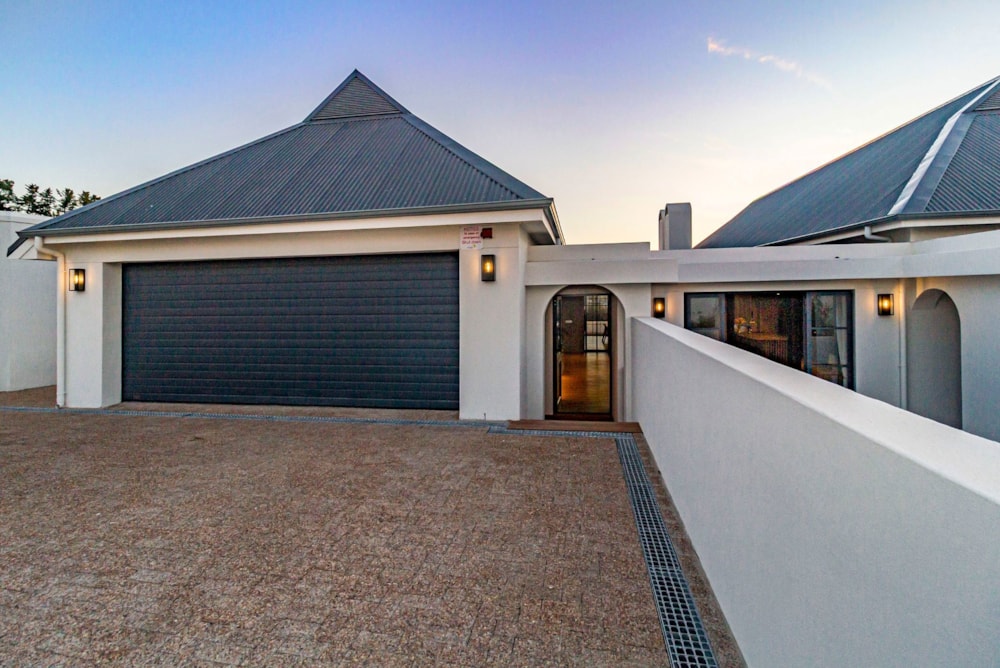 House for sale in Paradyskloof - ST1707031