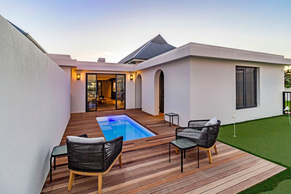 House for sale in Paradyskloof - ST1707031 House for sale in Paradyskloof - ST1707031