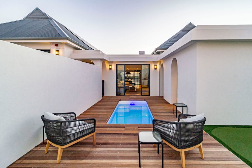 House for sale in Paradyskloof - ST1707031 House for sale in Paradyskloof - ST1707031