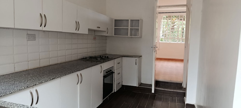 Garden apartment let in Gigiri, Kenya - 3KE1707046 Garden apartment let in Gigiri, Kenya - 3KE1707046