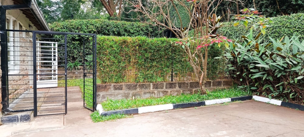 Garden apartment let in Gigiri, Kenya - 3KE1707046 Garden apartment let in Gigiri, Kenya - 3KE1707046