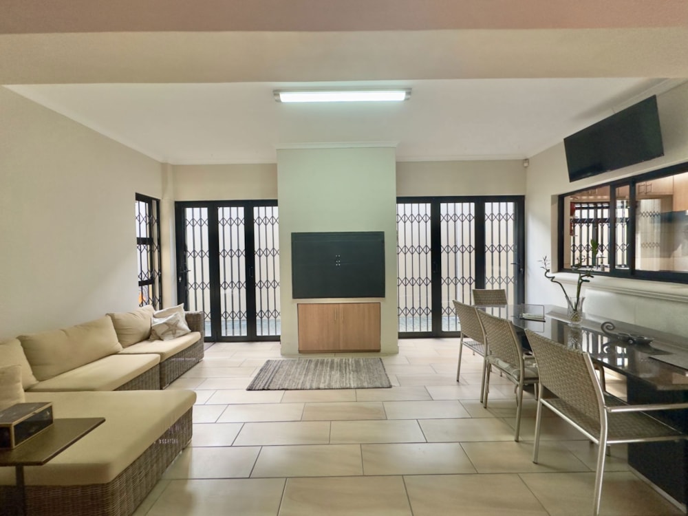 House let in Plattekloof - 1PLA1707056 House let in Plattekloof - 1PLA1707056