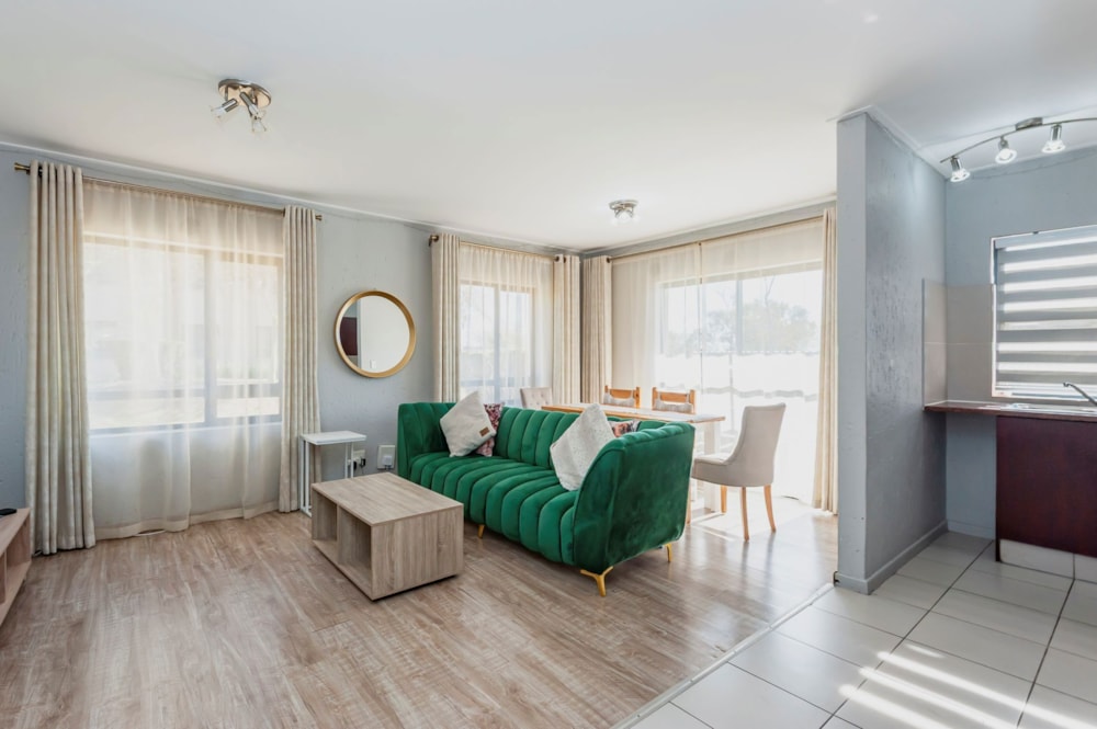 Golf estate house for sale in Jackal Creek Golf Estate - RAN1707105