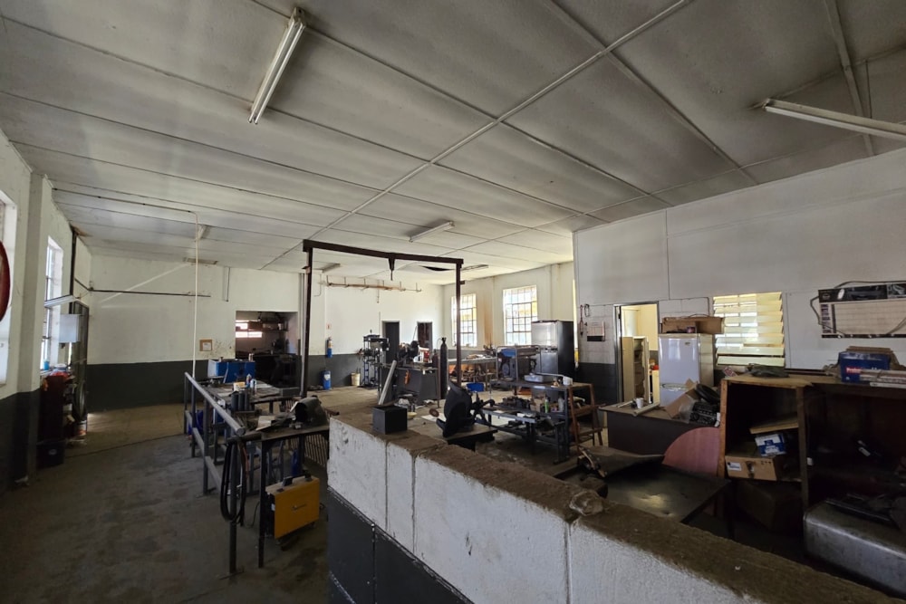 Commercial Building for sale in Matabeleland, Zimbabwe - 3ZB1707126