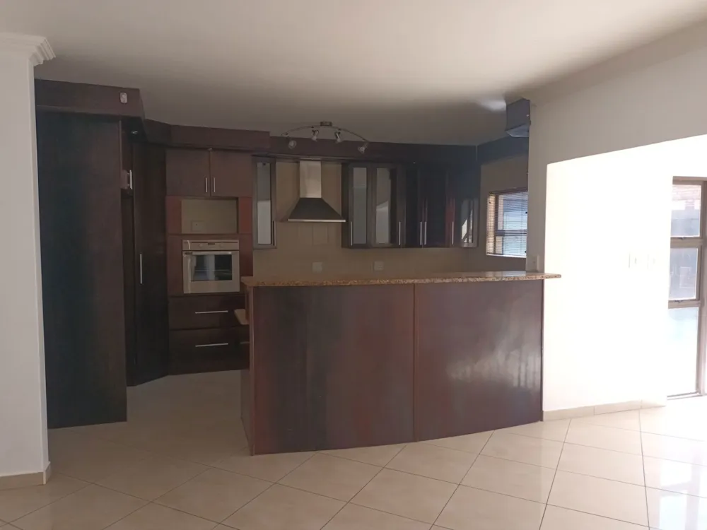 Double-storey cluster let in Kenleaf - 1BJ1742604