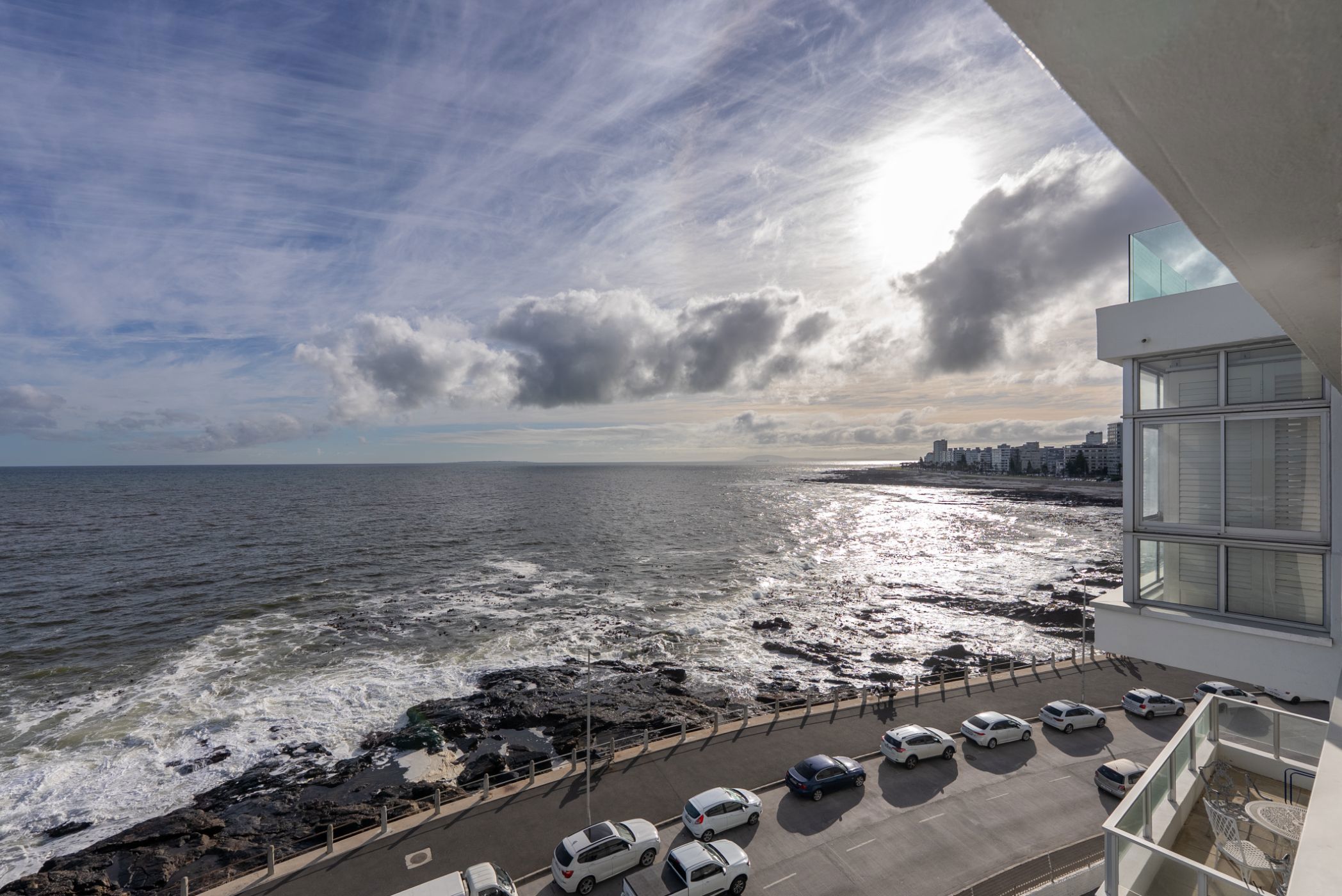 Apartment let in Sea Point - ASL1707248
