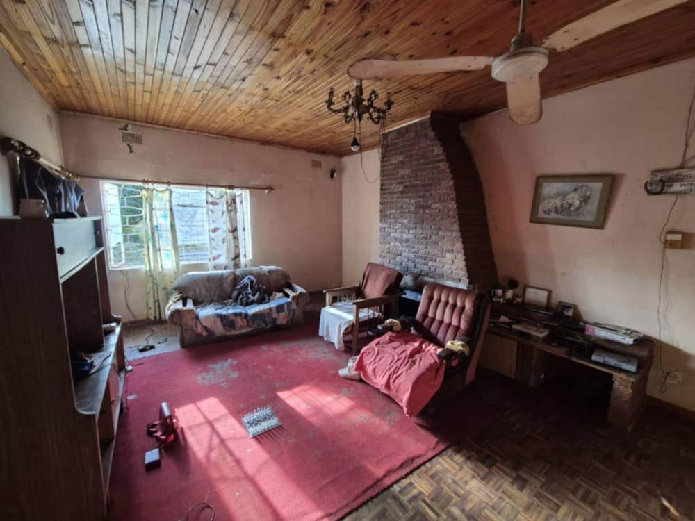 House for sale in Gweru, Zimbabwe - 3ZB1718187 House for sale in Gweru, Zimbabwe - 3ZB1718187