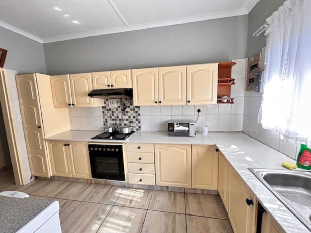 House for sale in Veldenvlei - 1RY1707276