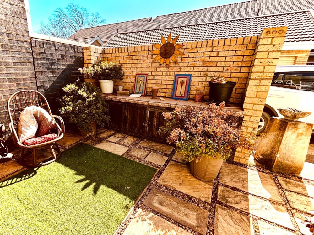 Apartment for sale in Three Rivers Proper - 1VT1707189 Apartment for sale in Three Rivers Proper - 1VT1707189