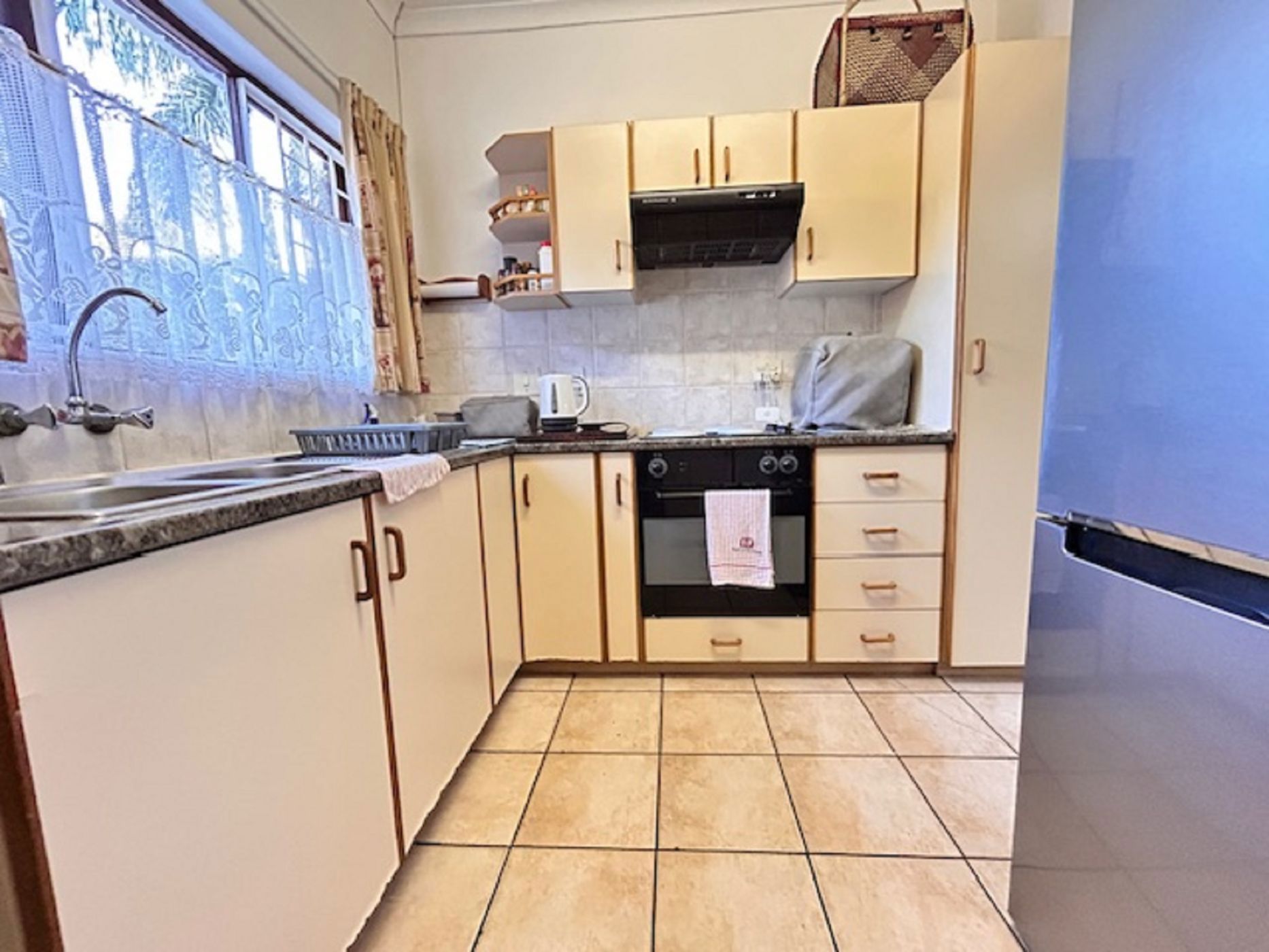 House for sale in Veldenvlei - 1RY1707289