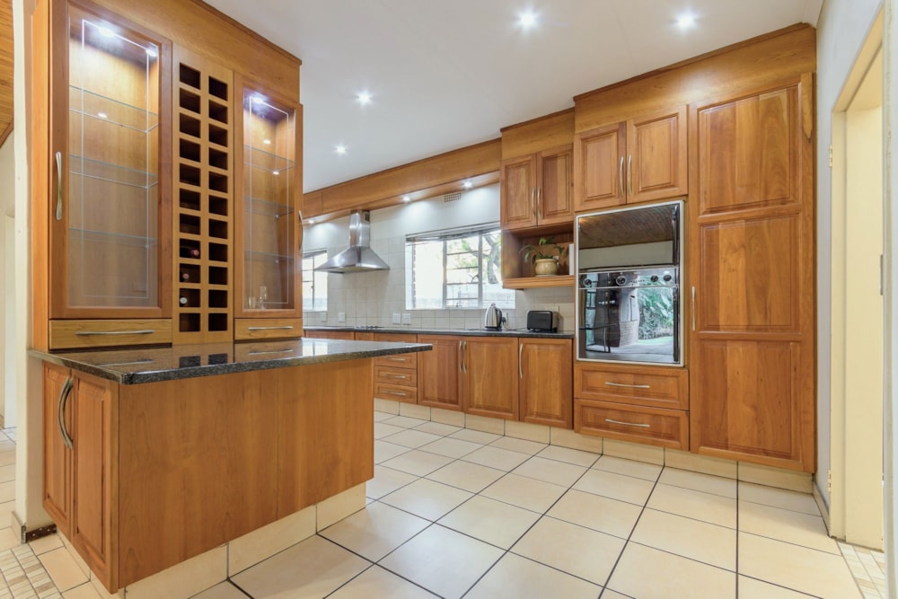 House for sale in Constantia Kloof - RAN1707305 House for sale in Constantia Kloof - RAN1707305