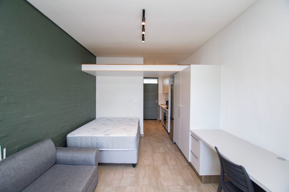 Studio apartment for sale in Stellenbosch Central - ST1709651