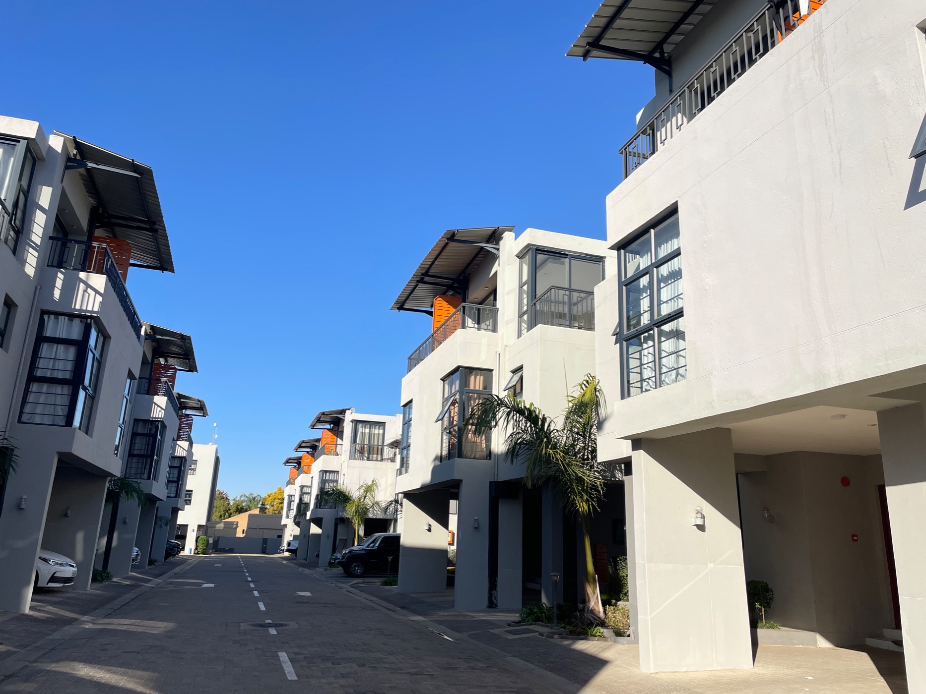 Townhouse to rent in Phakalane, Botswana - 3BO1741744