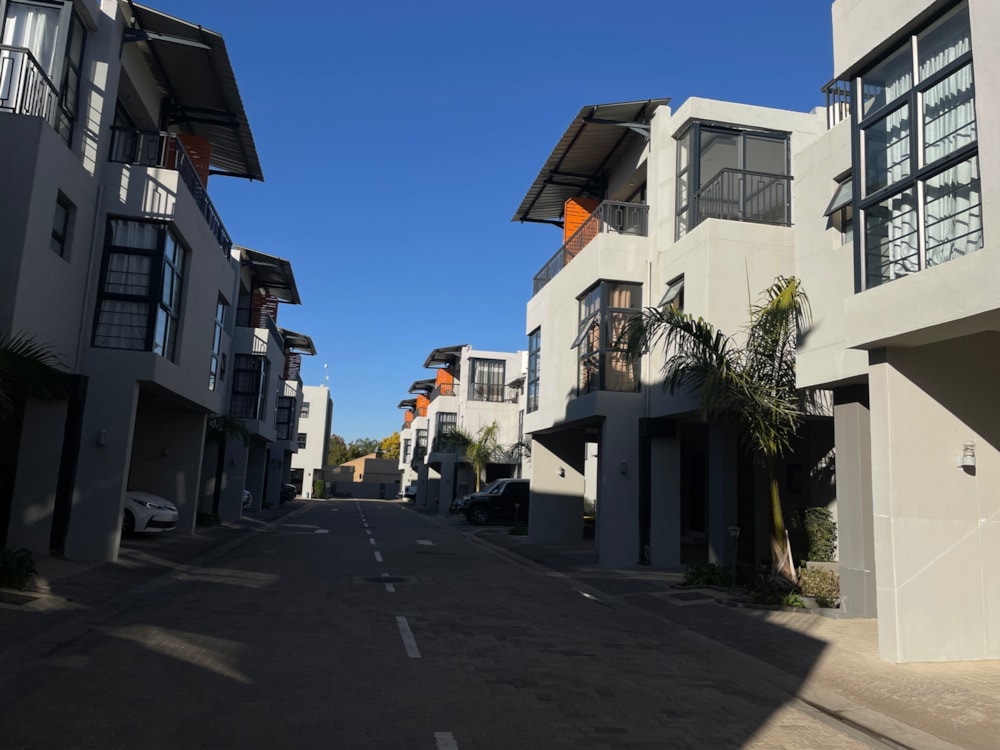 Townhouse let in Phakalane, Botswana - 3BO1707297 Townhouse let in Phakalane, Botswana - 3BO1707297